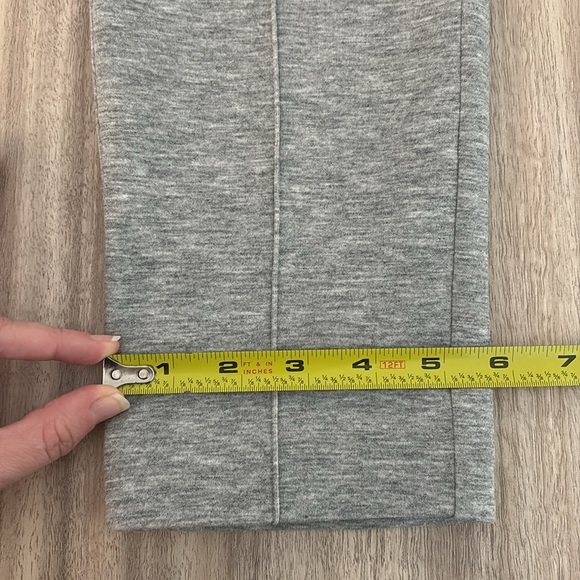 St. John Gray Casual Soft Sweatshirt Legging Pull On Pants XS - Picture 11 of 12